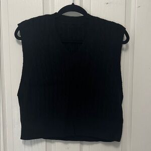Black Cable Knit Sleeveless Sweater Vest